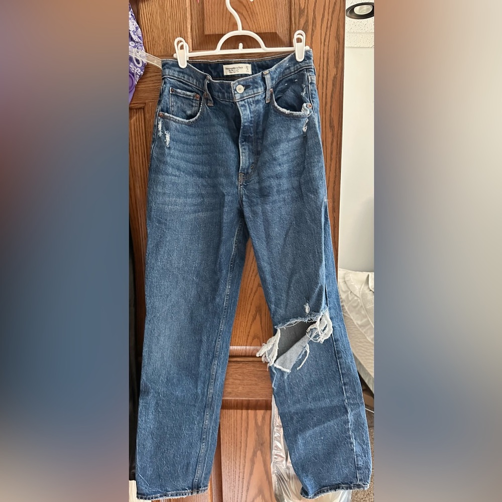 Abercrombie 90s straight ultra high rise jeans